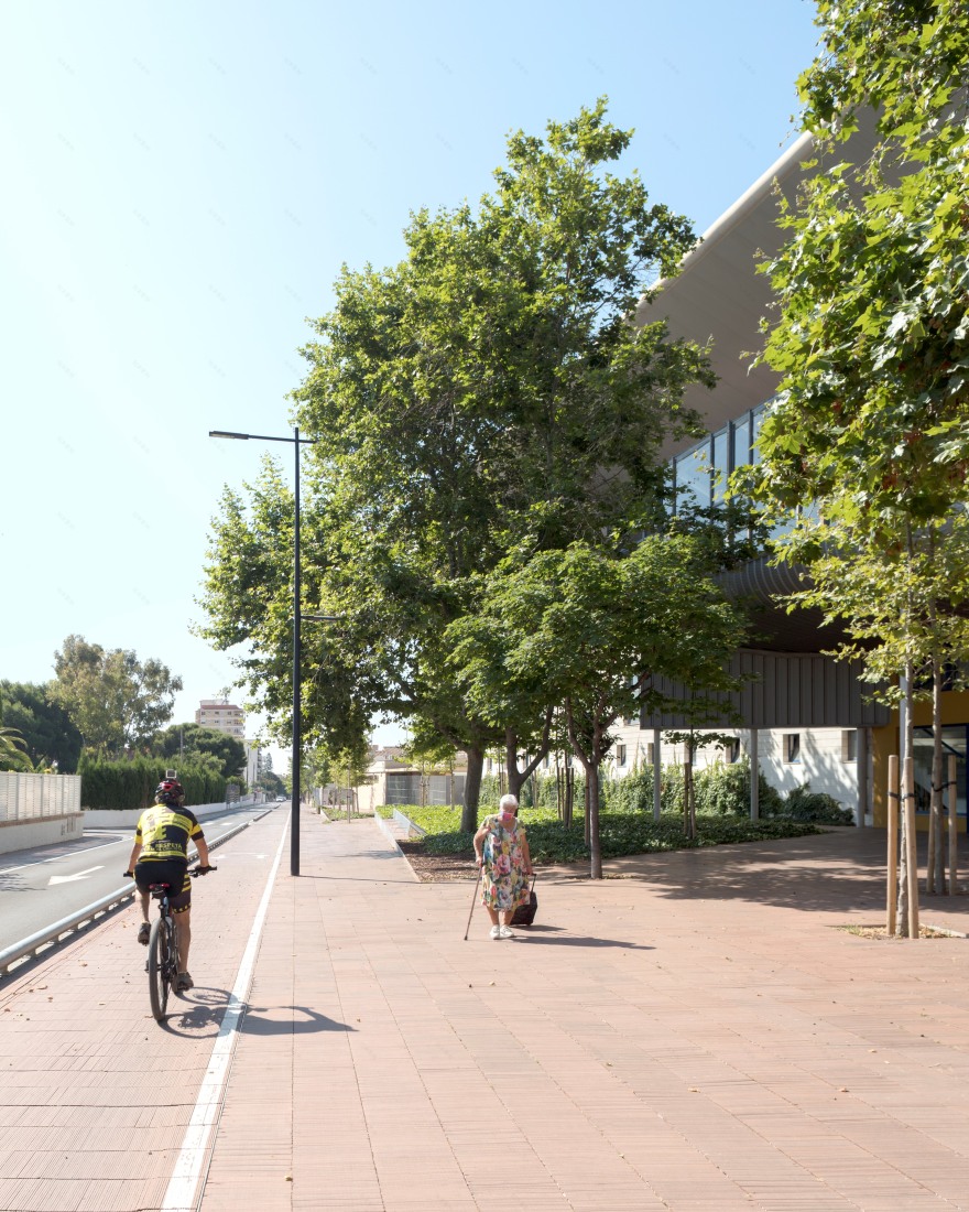 城市可持续排水系统 | 废旧瓷砖的绿色新生-8