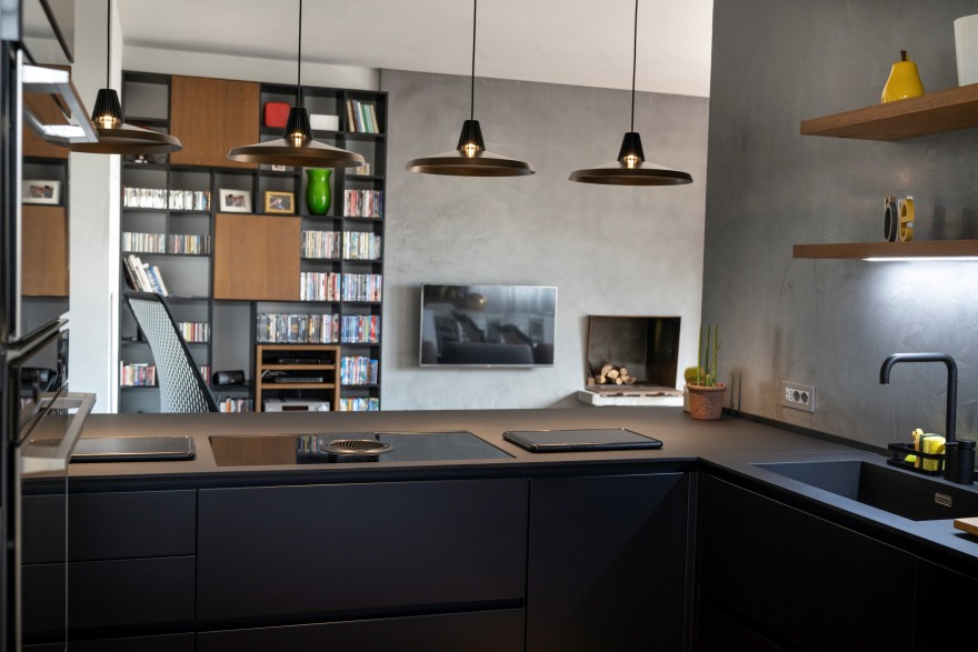 米兰 70 年代建筑中的温馨简约之家丨意大利米兰-3