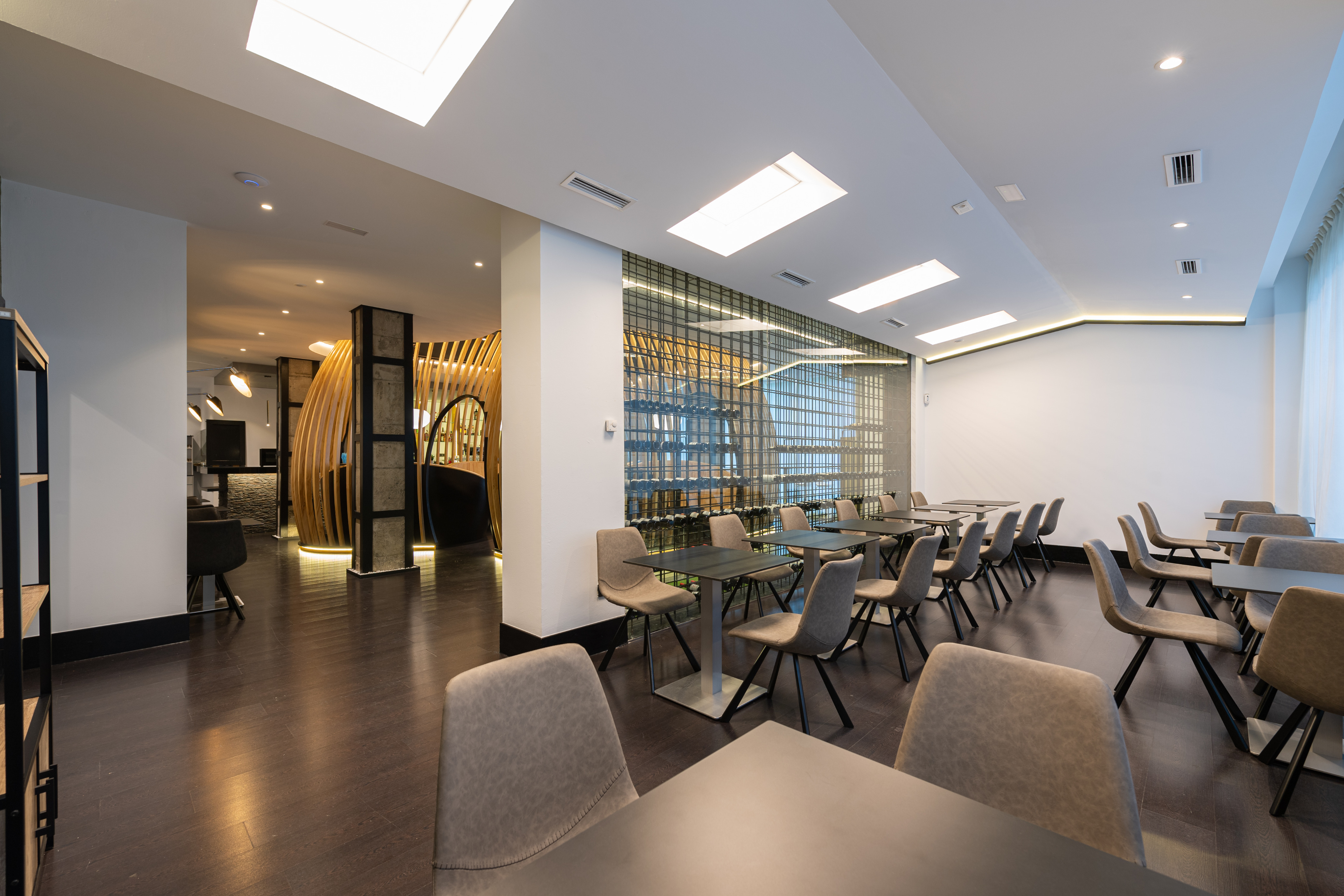 韩式餐厅"Mandu Muelle"打造温馨空间-10