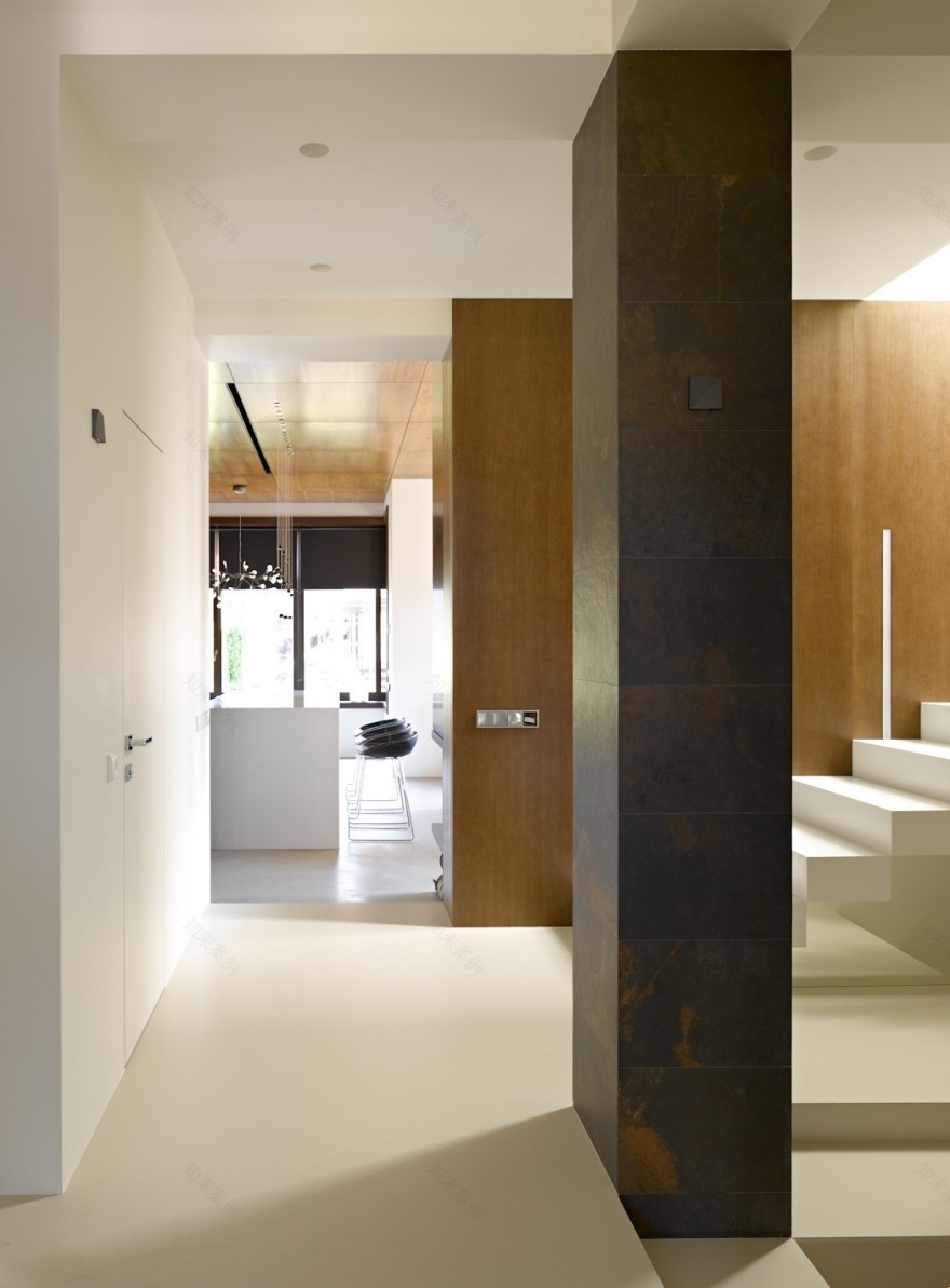 莫斯科乡村别墅的简约温馨室内设计-12