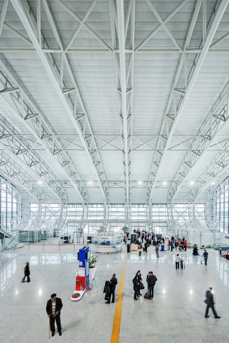 太空站般的 Erzincan 机场,现代设计理念与环保功能的完美结合-20