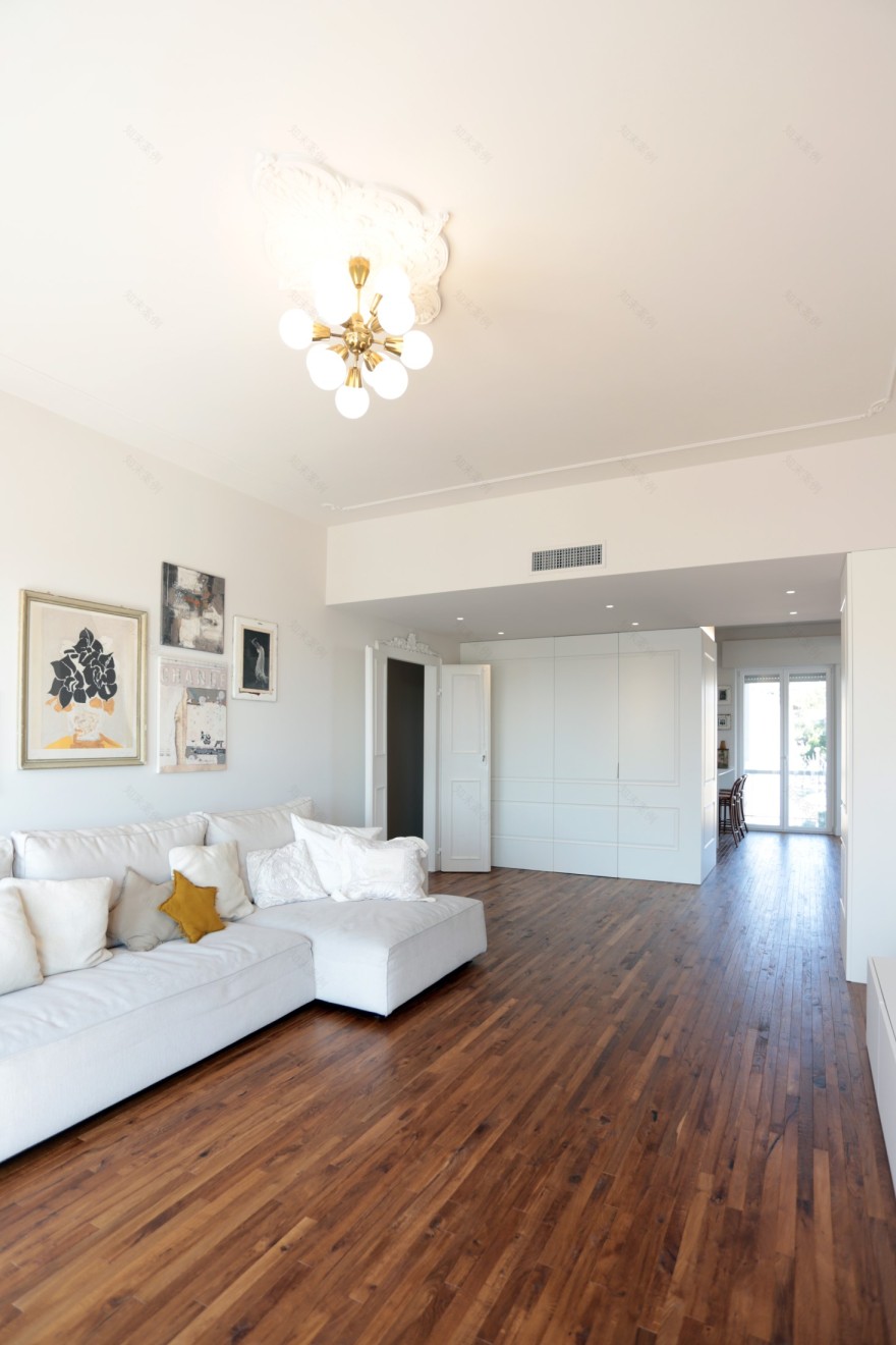 六十年代公寓的现代复古变身-6