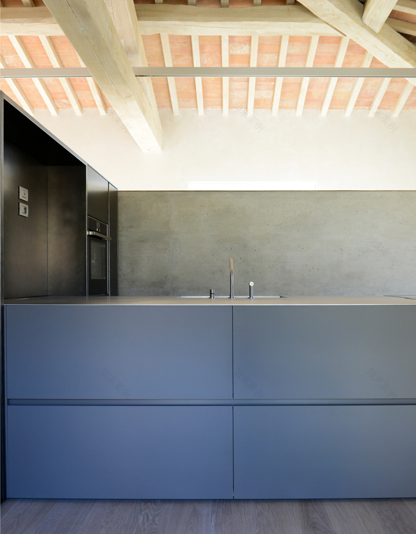 意大利百年烟草工厂改造,绿色建筑与艺术的完美融合-24