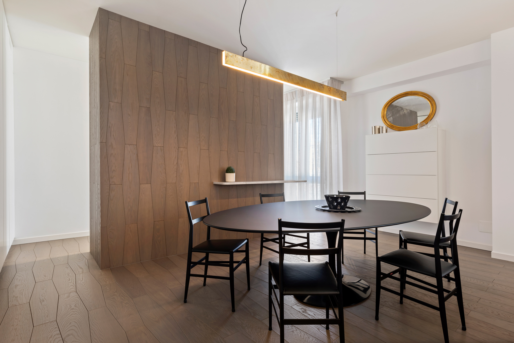 意大利维罗纳中心广场景观别墅设计-2