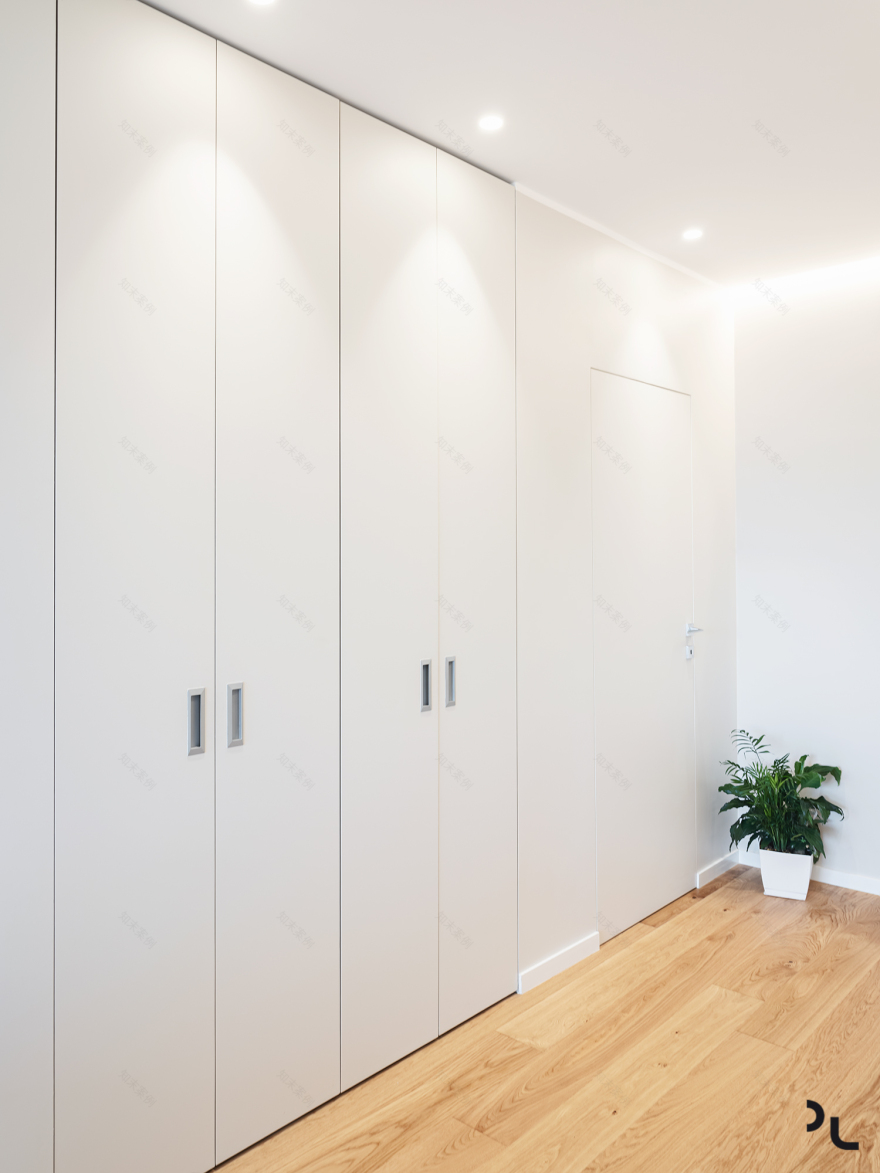 巴里城市气息 | 90 平米旧公寓的现代重生-25