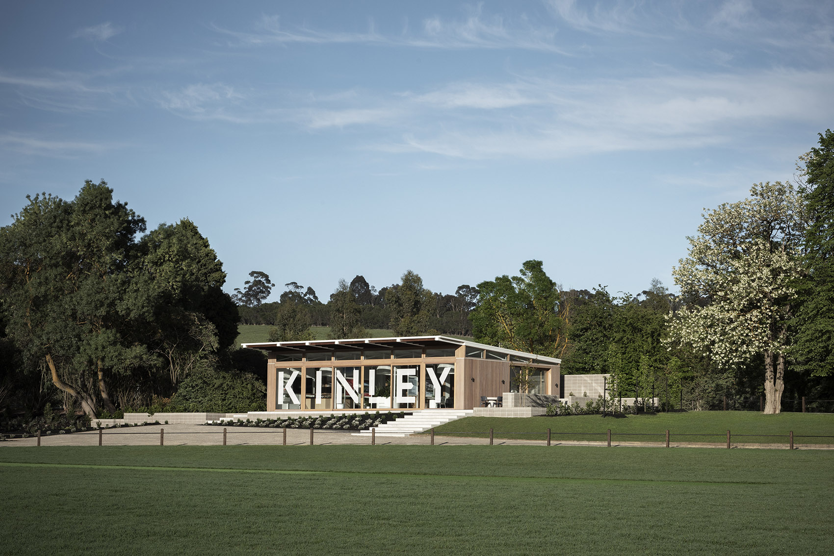 Kinley板球会所，澳大利亚/木板条表皮之下的简洁体量-46