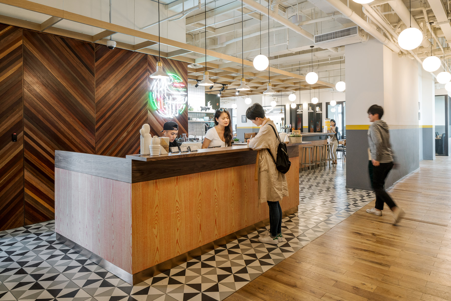 WeWork 上海云南路办公空间设计-2