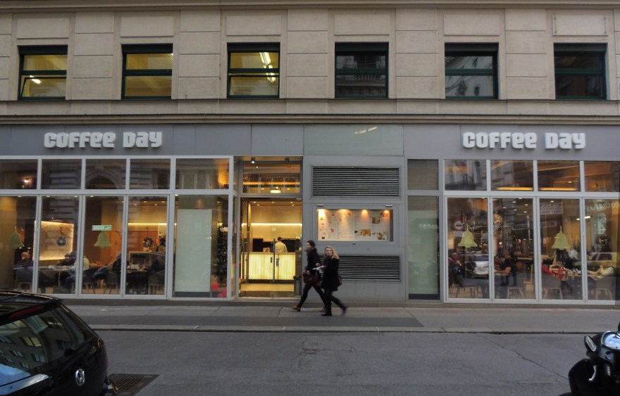 维也纳经典咖啡店革新 | Cafe Coffee Day Flagship Store-9