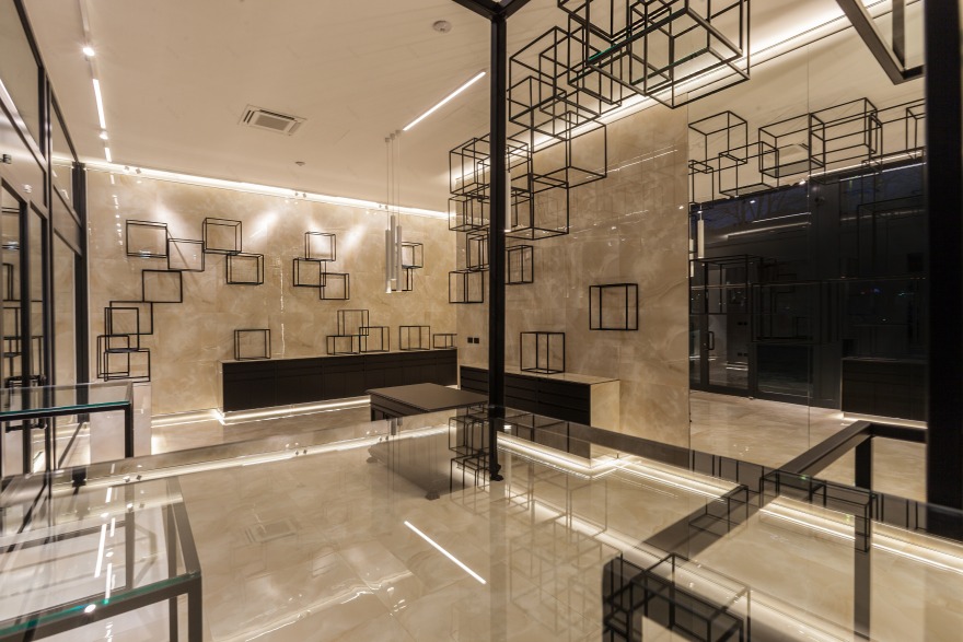 米兰香气云朵·尼基亚·吉拉迪的香水店设计-14