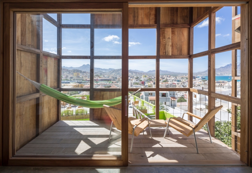 Cape Verde 岛上的生态酒店 - 融入本土元素的环保设计-36