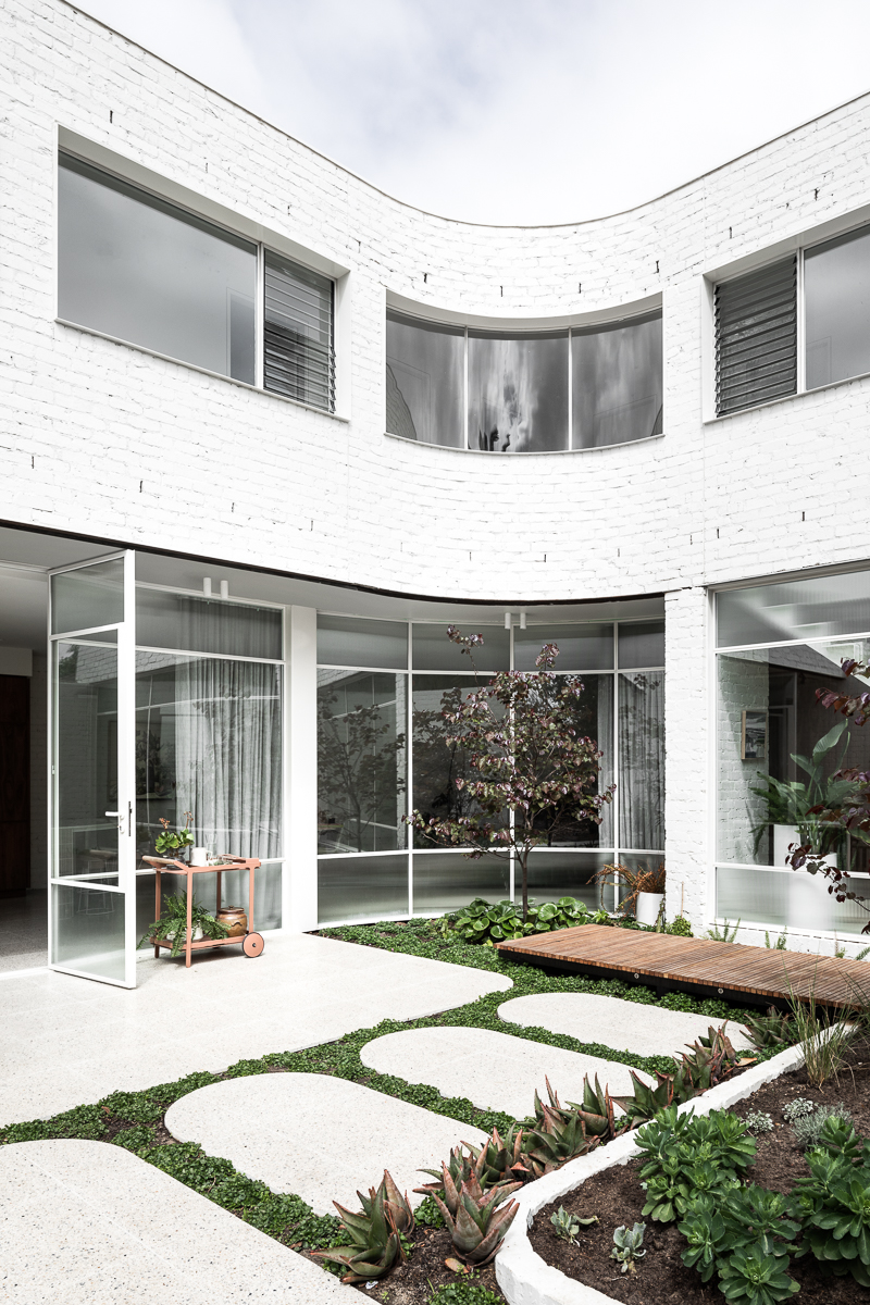 詹姆斯街别墅丨Rebeka Morgan-7