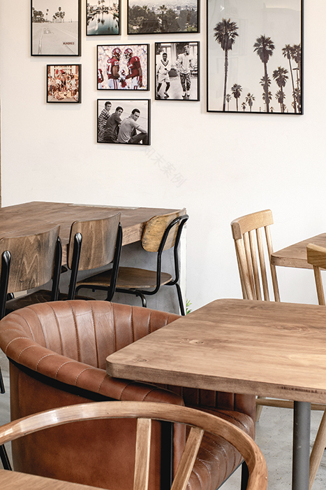 "百汉堡"餐厅 | 温馨环保,空间利用极致-12