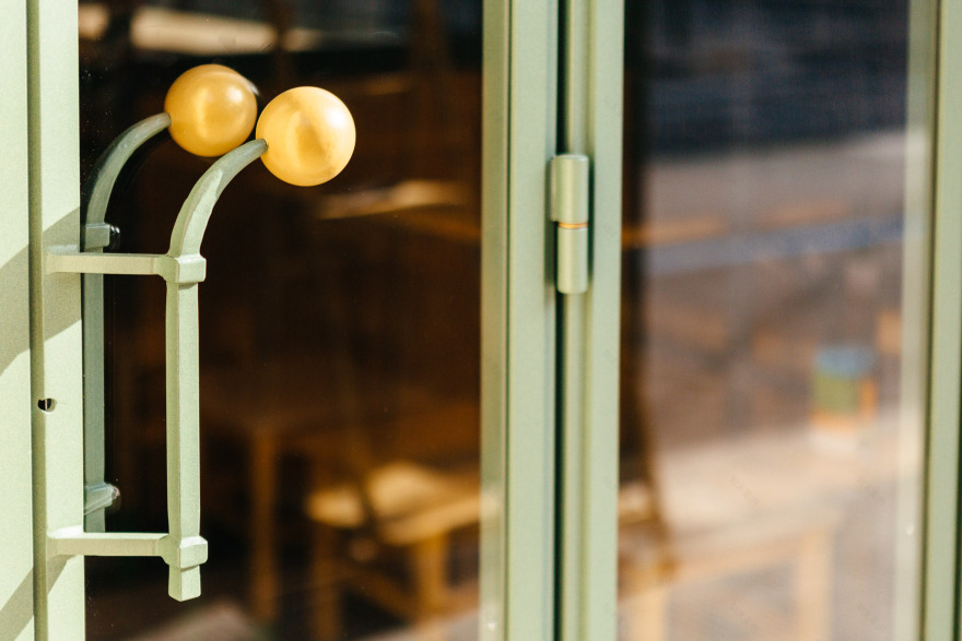 融合传统与现代的普利亚风情小酒馆-15