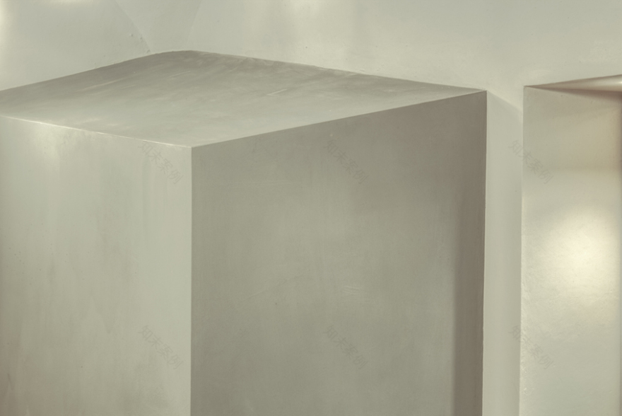 历史建筑中的现代转型 | 温暖木质的多功能空间-7