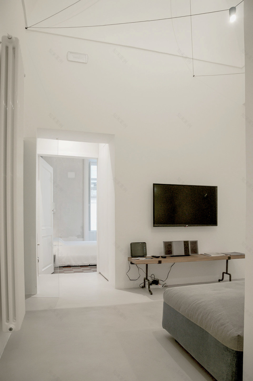 复古与现代共融的意大利公寓设计-14