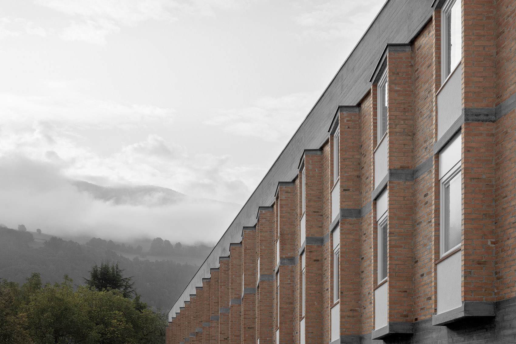 Cusanus学院翻新，意大利/结构、表面与光线的精心编排-137