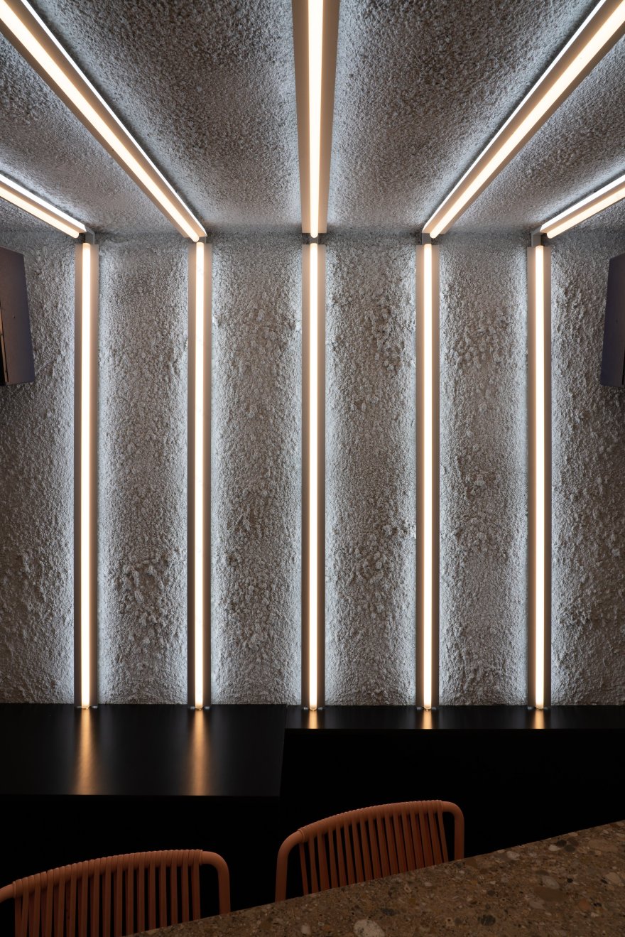 Eigengrau 酒吧 · 融合酒吧与餐厅的音乐空间丨德国柏林丨studio karhard 和 Room Division-10