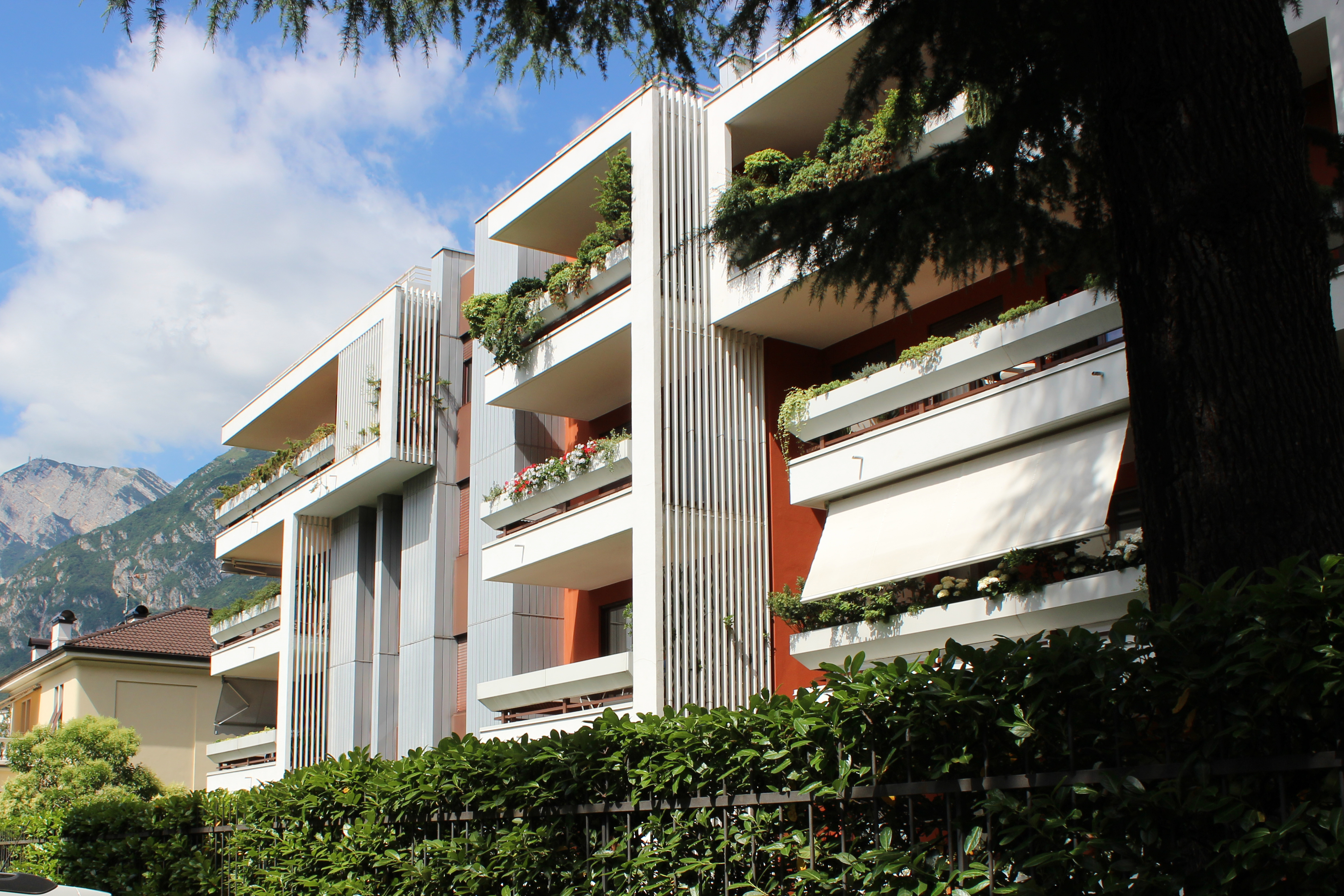 颠覆常规的意大利住宅设计-0