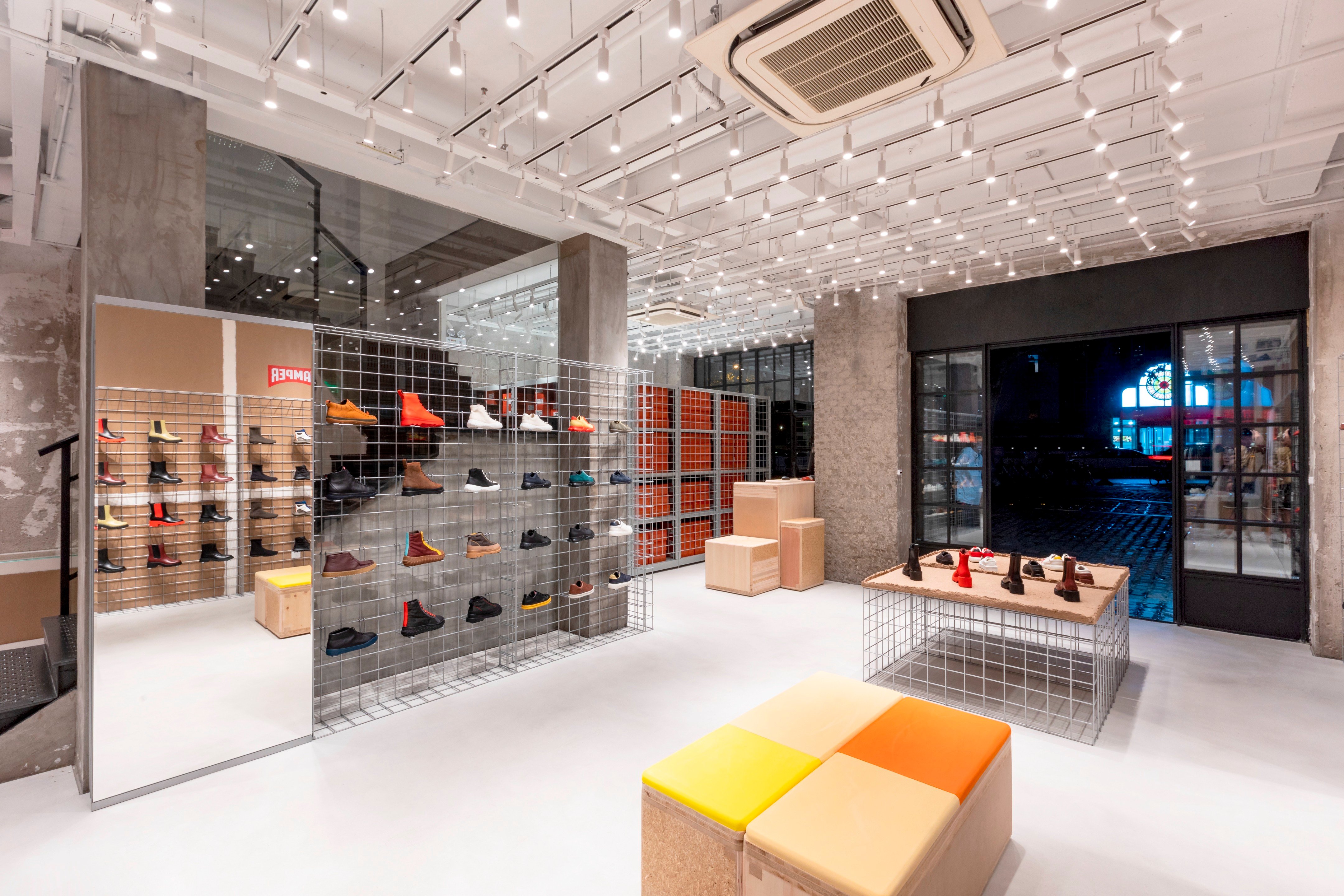 上海 Camper 鞋店室内设计丨中国上海丨Jo Nagasaka,Schemata Architects-4