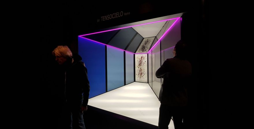 幻影般的巴洛克式展台设计-0