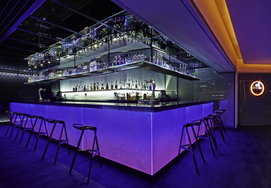 巴塞罗那赌场酒吧的炫目设计-3