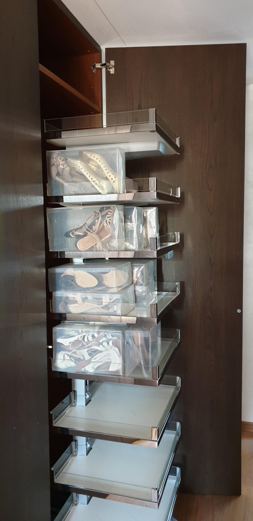 米兰双层公寓现代翻新,结构改造与复古元素完美融合-31