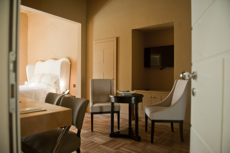 佛罗伦萨 No.9 酒店——文艺复兴风情的典雅之作-6