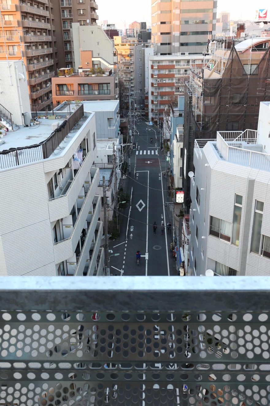 面向北的明亮公寓设计丨日本-6