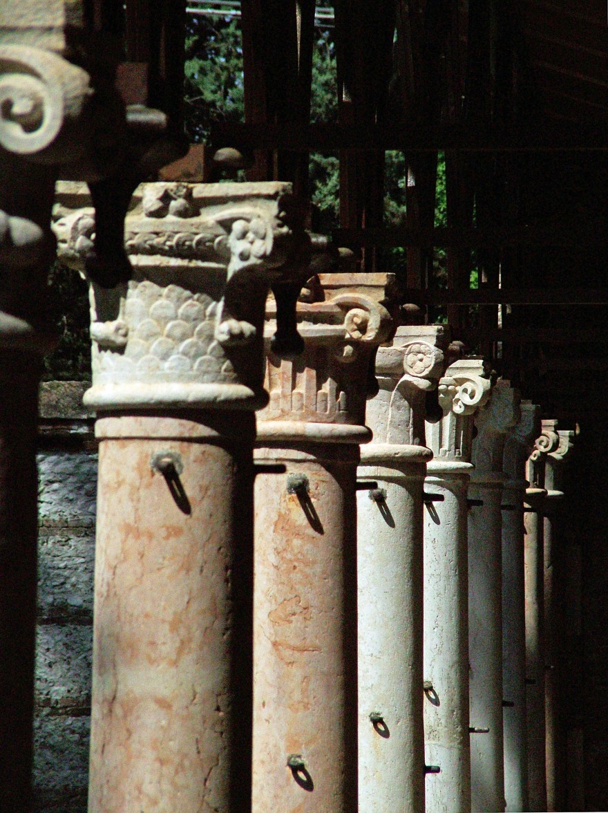 新旧融合的哥特式别墅设计-11