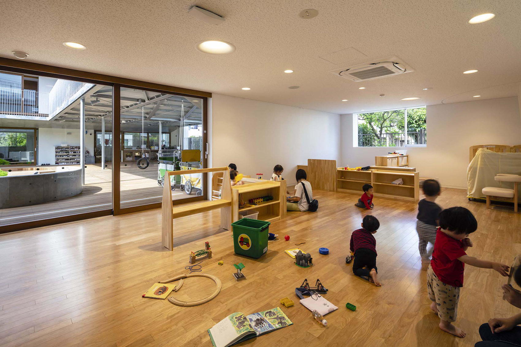 东立石幼儿园，东京/一座既能防灾，又能提供游乐场地的建筑-25