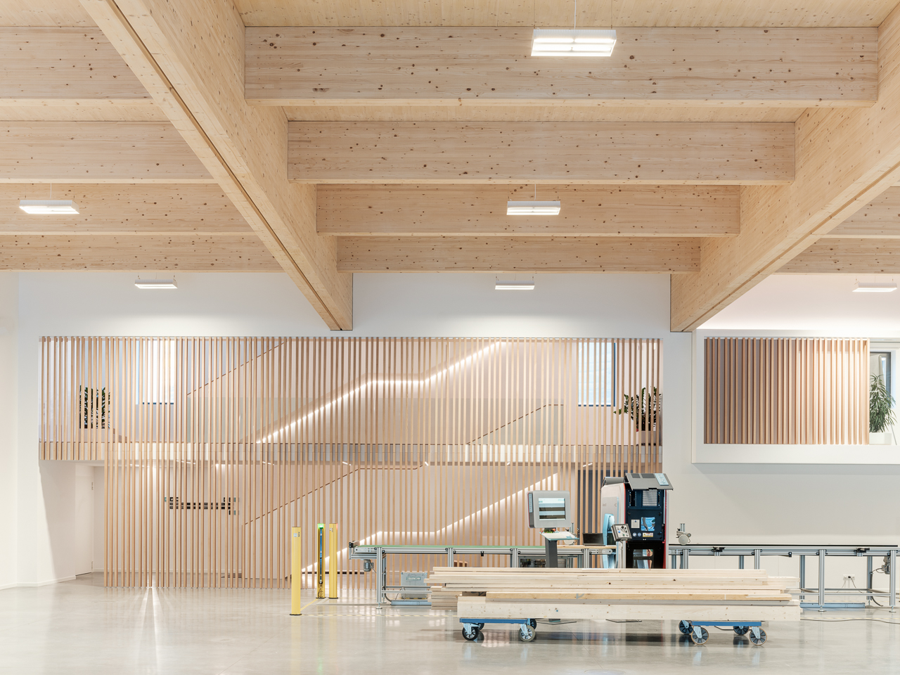 意大利 Microtec 总部办公空间，现代与自然的和谐交融-5