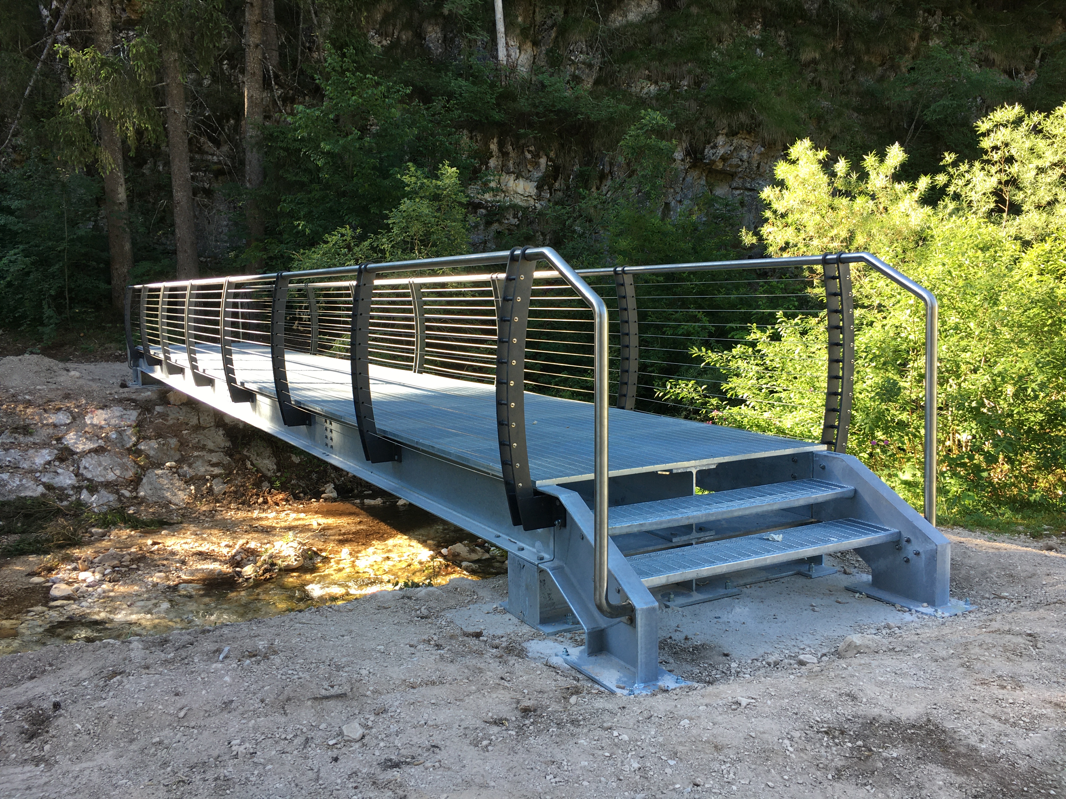 Ricostruzione passerelle pedonali sul rio Sass su pp.ff. 325/3 e 3339/2 C.C. Fondo in località Val delle Seghe-6