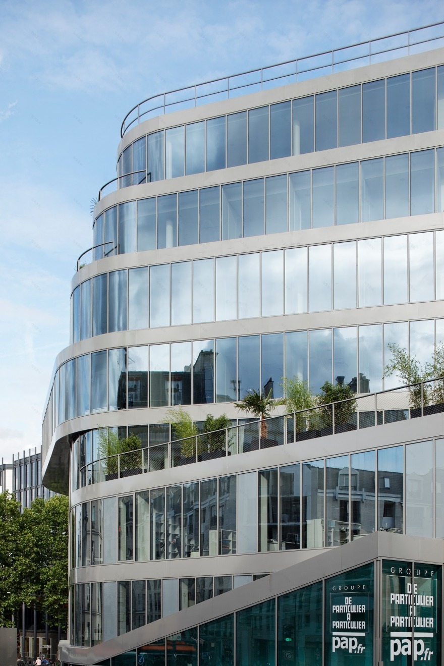 巴黎 PAP 总部大楼 | 融入环境的灵动设计-2