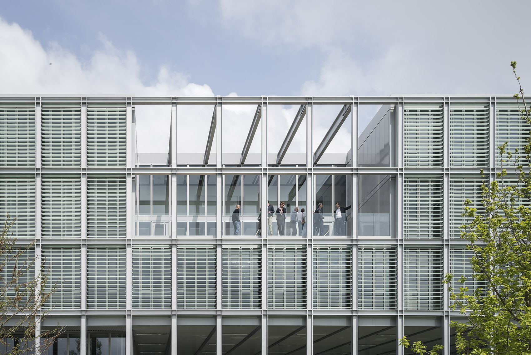 ENSAE学院巴黎萨克雷校区，法国/轻盈的钢结构带来开放、友好而宁静的氛围-7