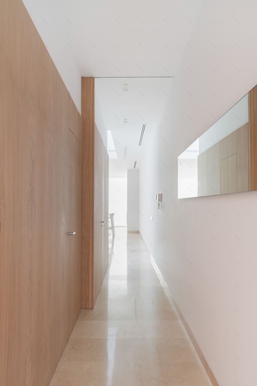 光之核 | Ferragud 别墅的通透设计-31