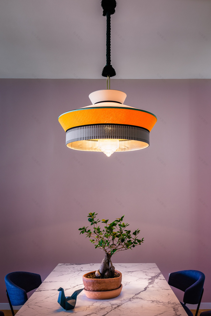 翻新 70 年代公寓,明亮共享空间成亮点-1