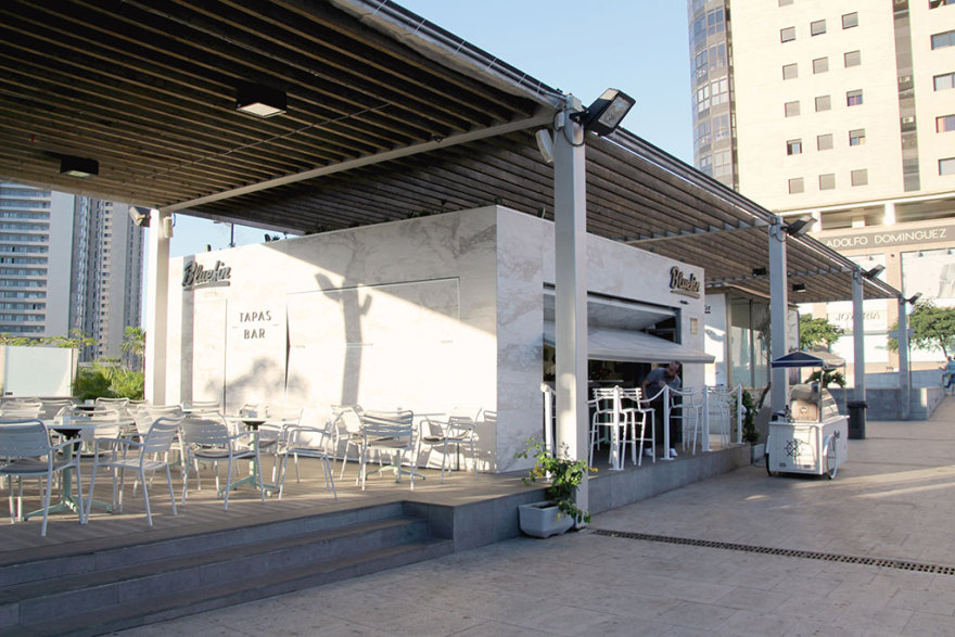 Bluefin Plaza Tapas Bar 公共空间商业利用设计-9