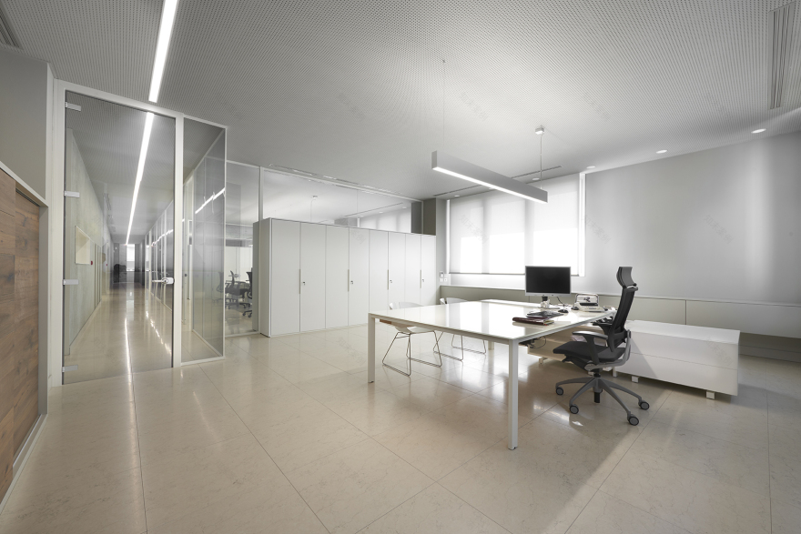 意大利 Salumificio F·lli Coati 办公空间设计-8