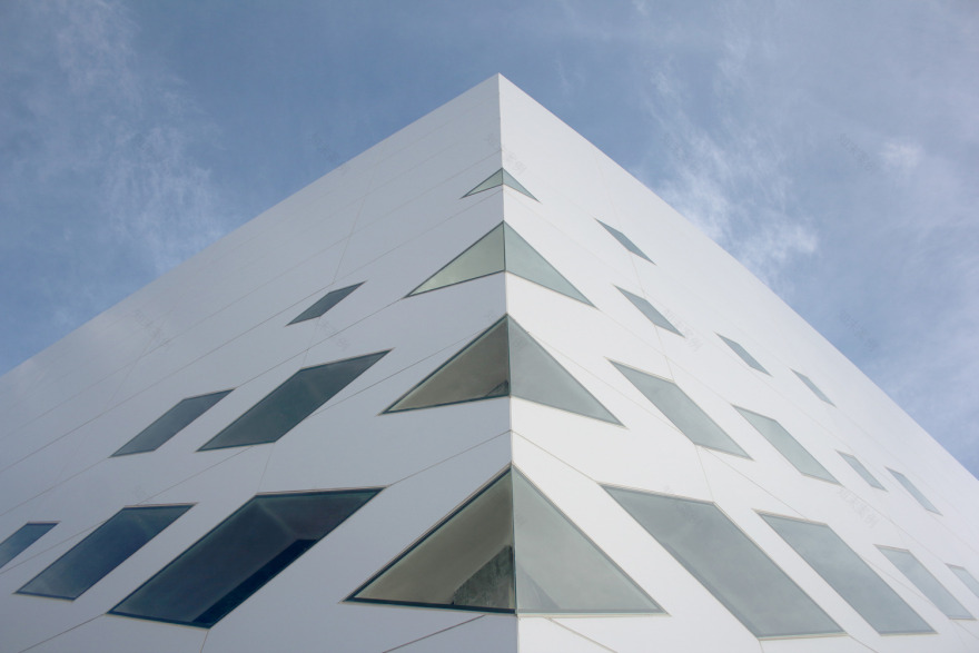 波尔图纳韦港多功能中心 · 海上蝴蝶建筑-7