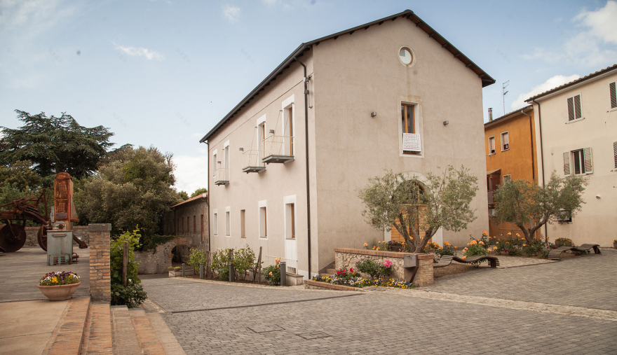 意大利葡萄酒与林业教育中心-0