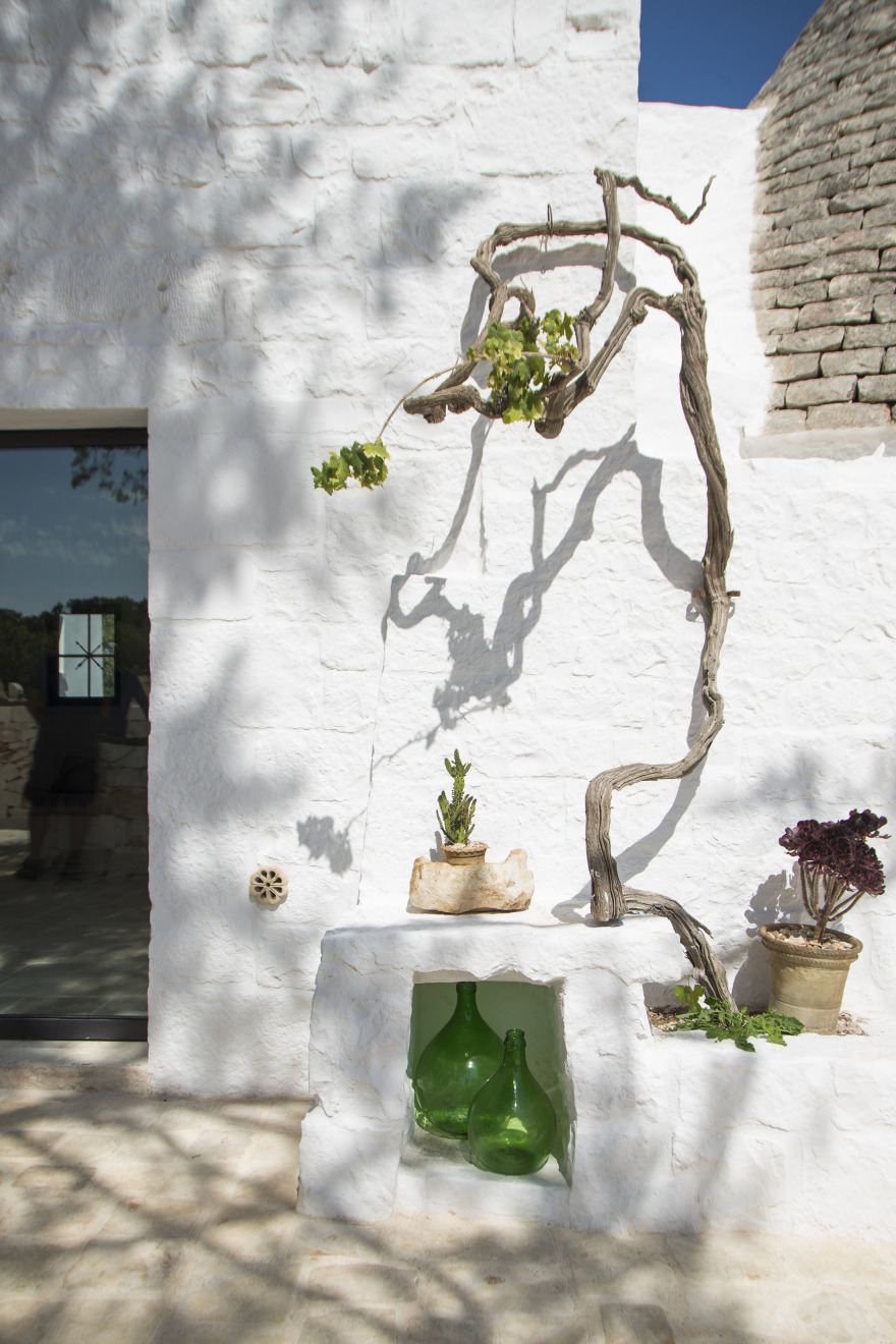 意大利传统风格别墅 TRULLI LA CIPRESSA,融入自然之美-11