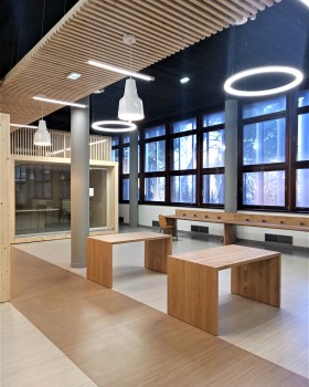 蒙彼利埃大学图书馆学习实验室设计