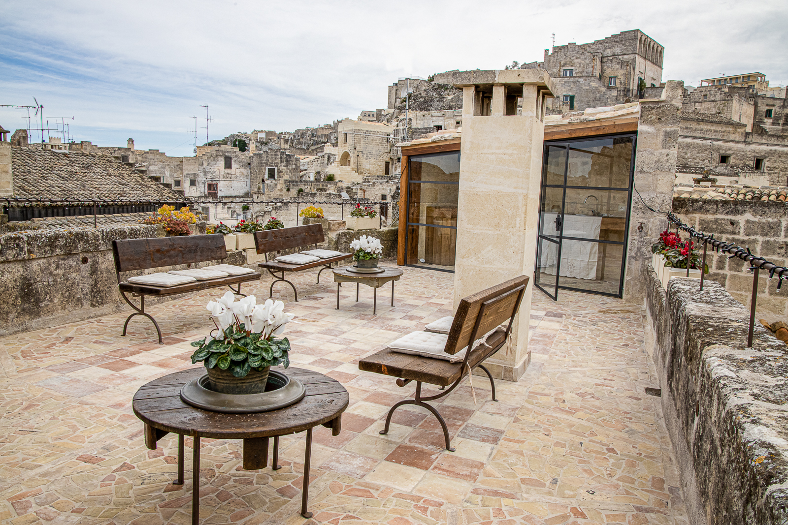 永恒之美 · 马泰亚·安东尼奥·阿奇托的石头城修复设计-2