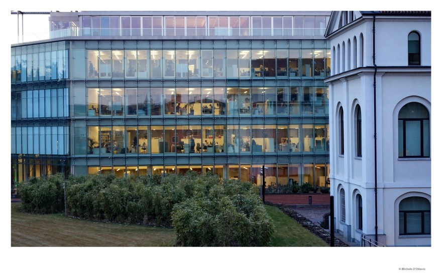 意大利 Ferrero 总部大楼,绿色环保的现代办公空间-11