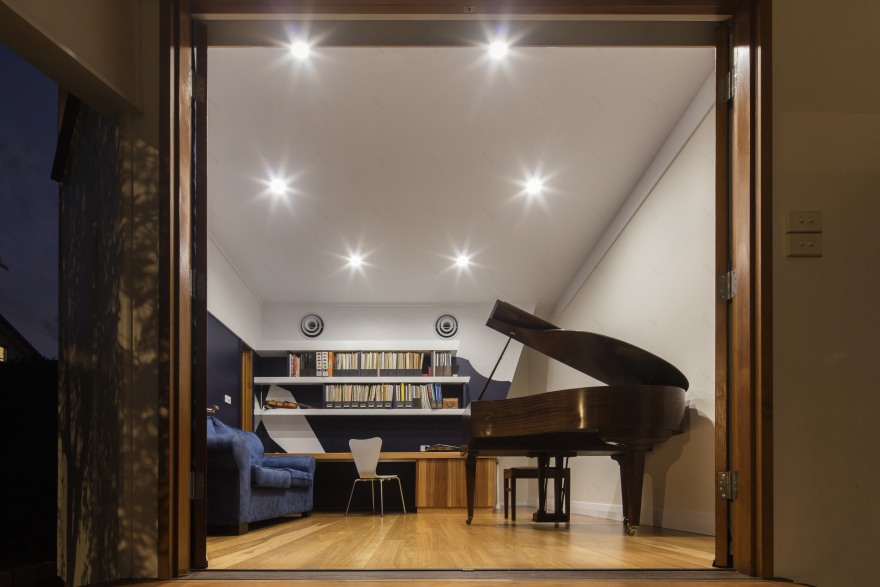 澳大利亚 Newcastle 音乐教学室 | 公共建筑与后院的完美融合-19