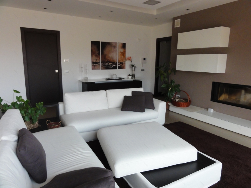 900 年古宅翻新,220 平米现代简约之光-5