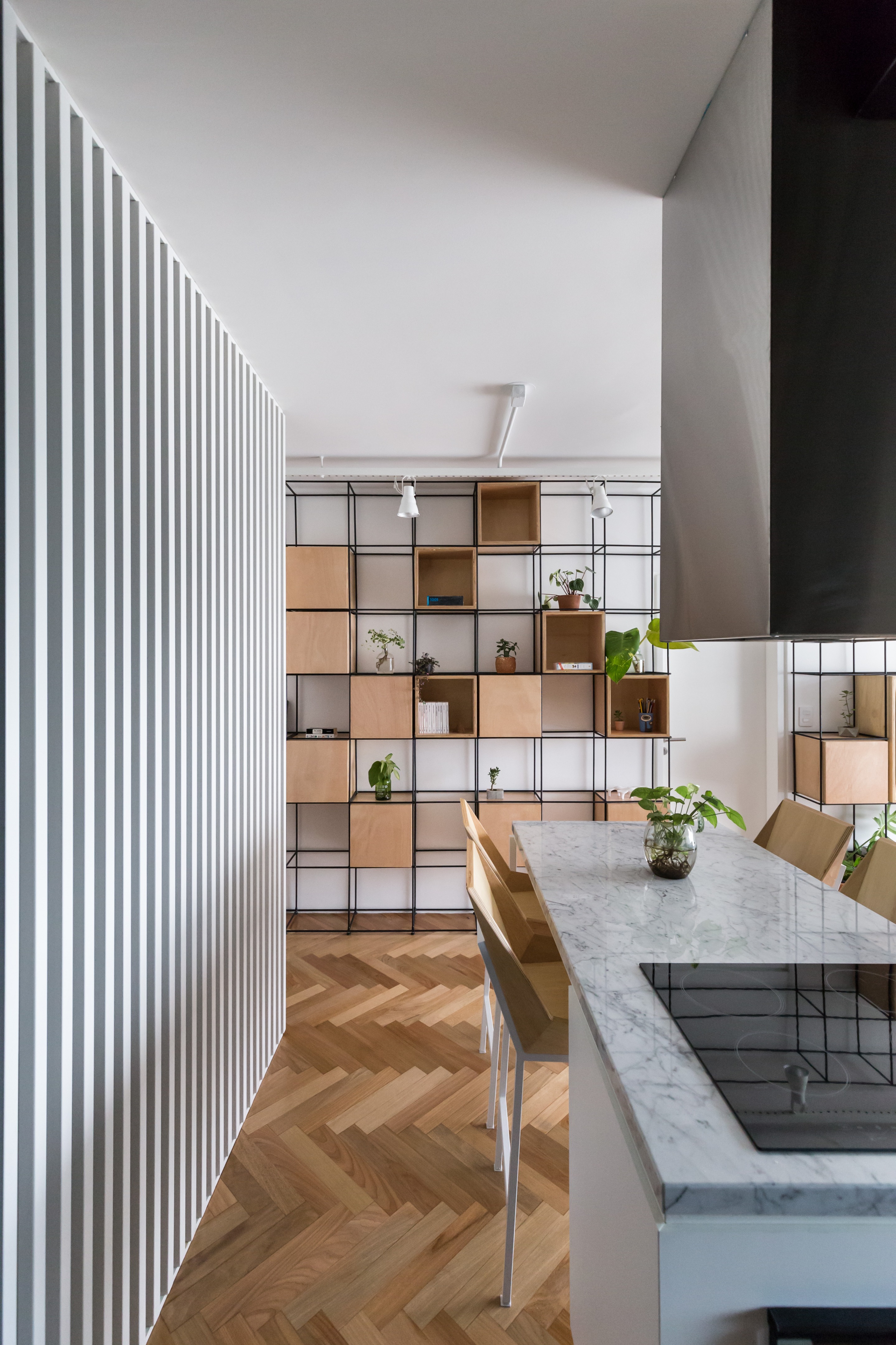 黑白灰的简约之家 | 巴西公寓设计案例-11