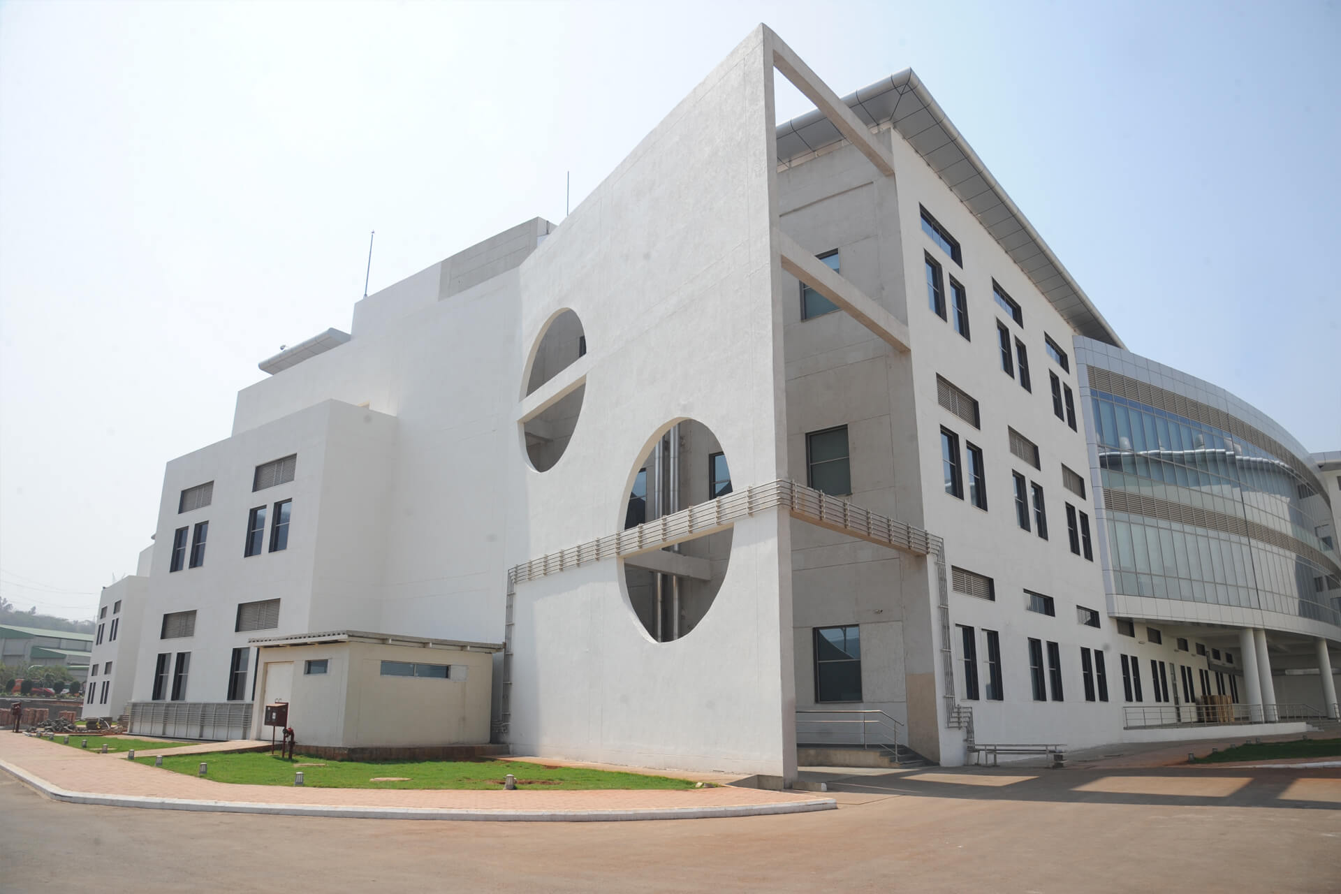 Research & Development Facility for Reliance Technology Group-2