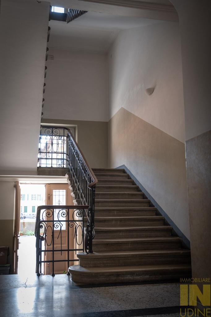 意大利乌迪内历史中心住宅改造，保守与现代的完美融合-14