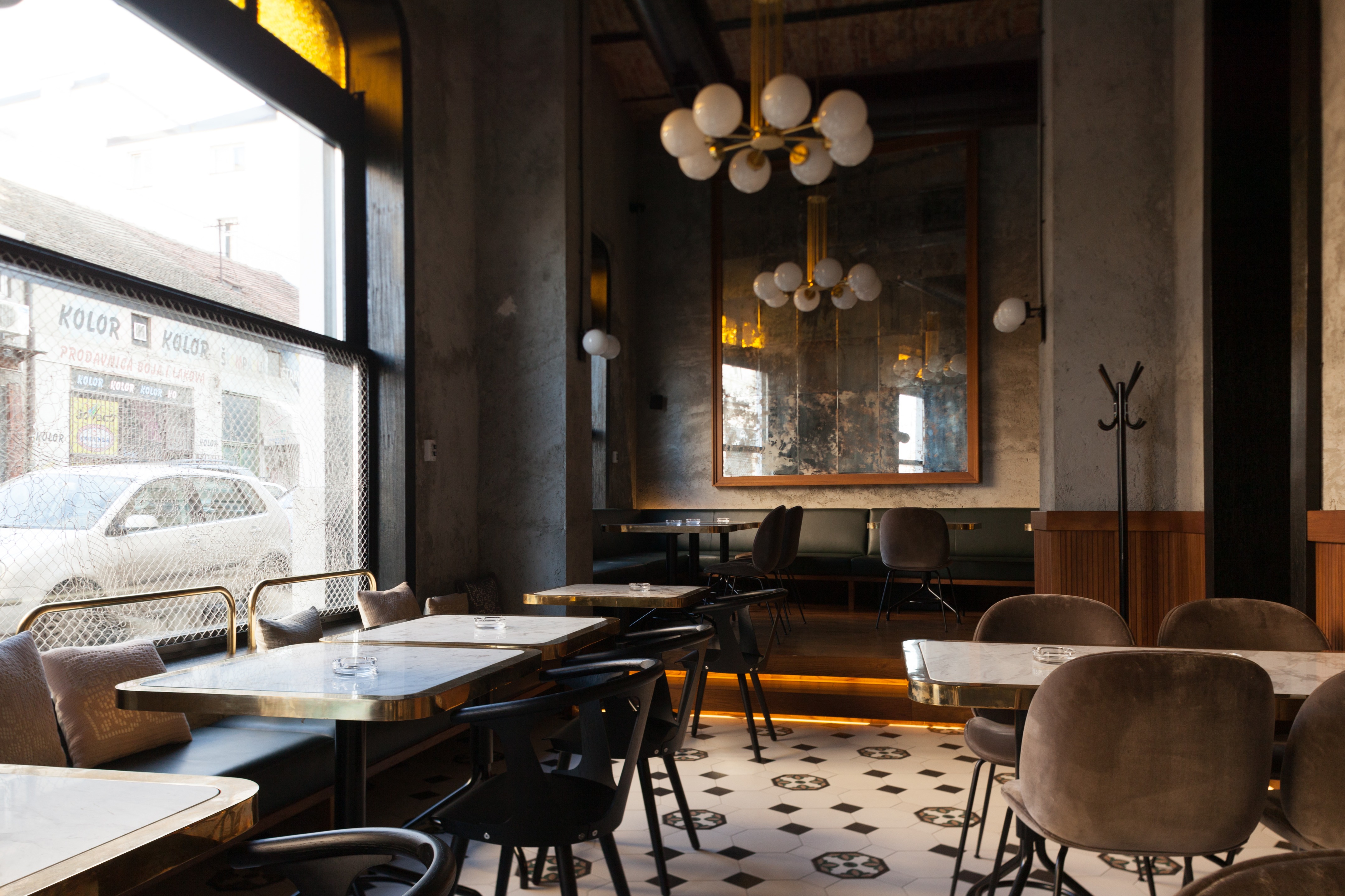 Bistro Mali Pijac · 历史建筑改造的现代西餐厅丨Jovana Rakezic-1